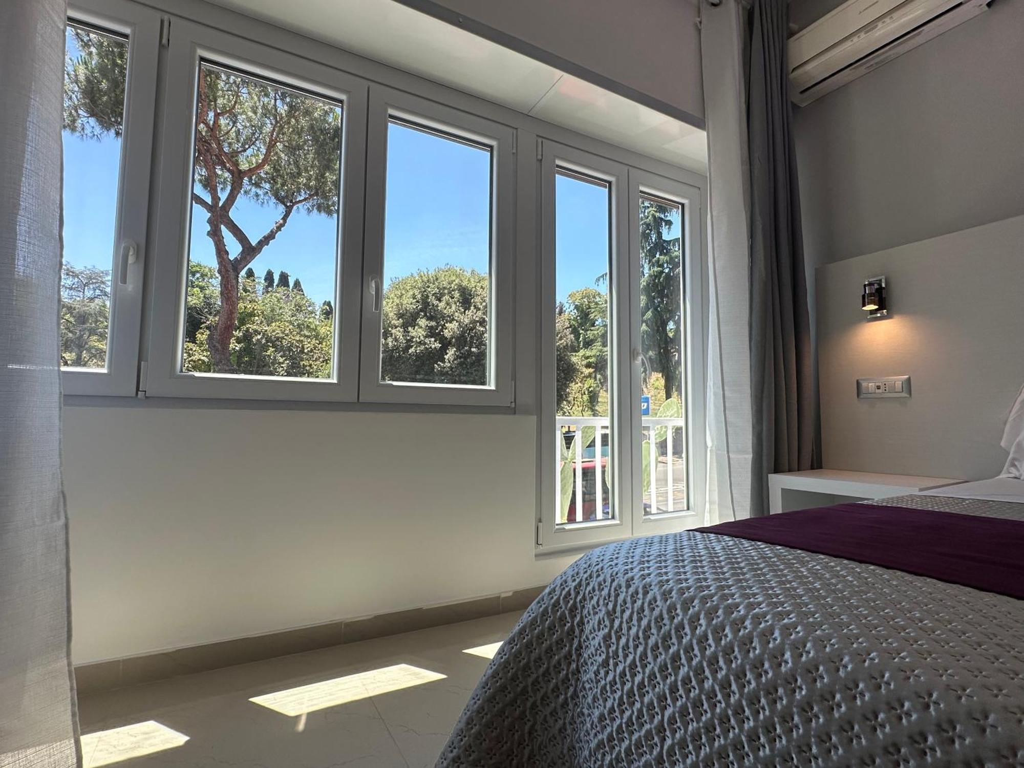 St.Peter'S Moon Bed & Breakfast Rome Exterior photo